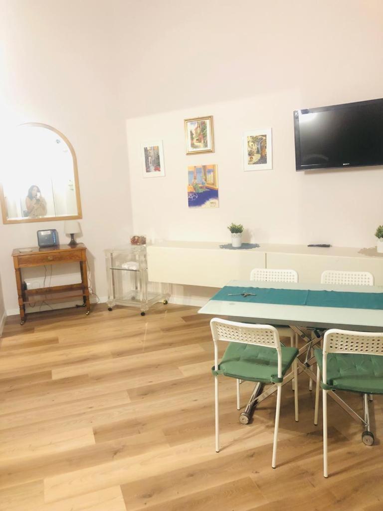 Charme Holidays Trastevere Рим Экстерьер фото